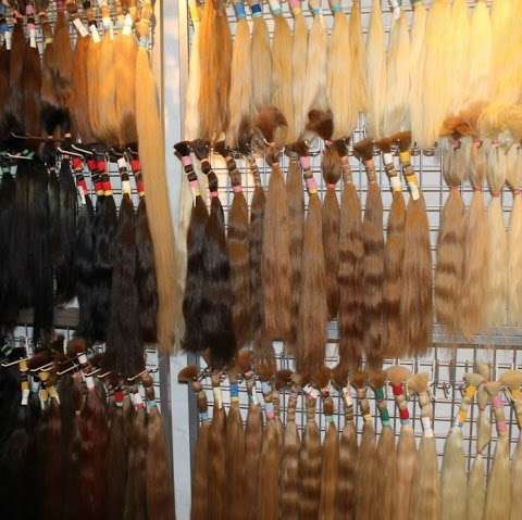 Photo: gcrapuntzels hair extensions