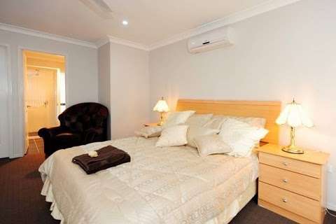 Photo: Suncrest Homes Tweed Gold Coast Pty Ltd